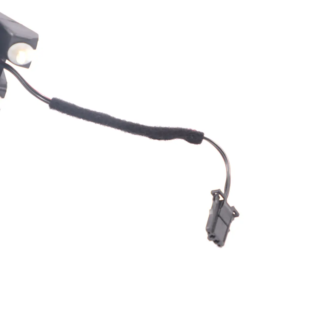 VW Passat B6 Tweeter Altavoz Triángulo Cubierta Delantera Derecha - SKU 3C0035411 - Número de pieza 3C0035411