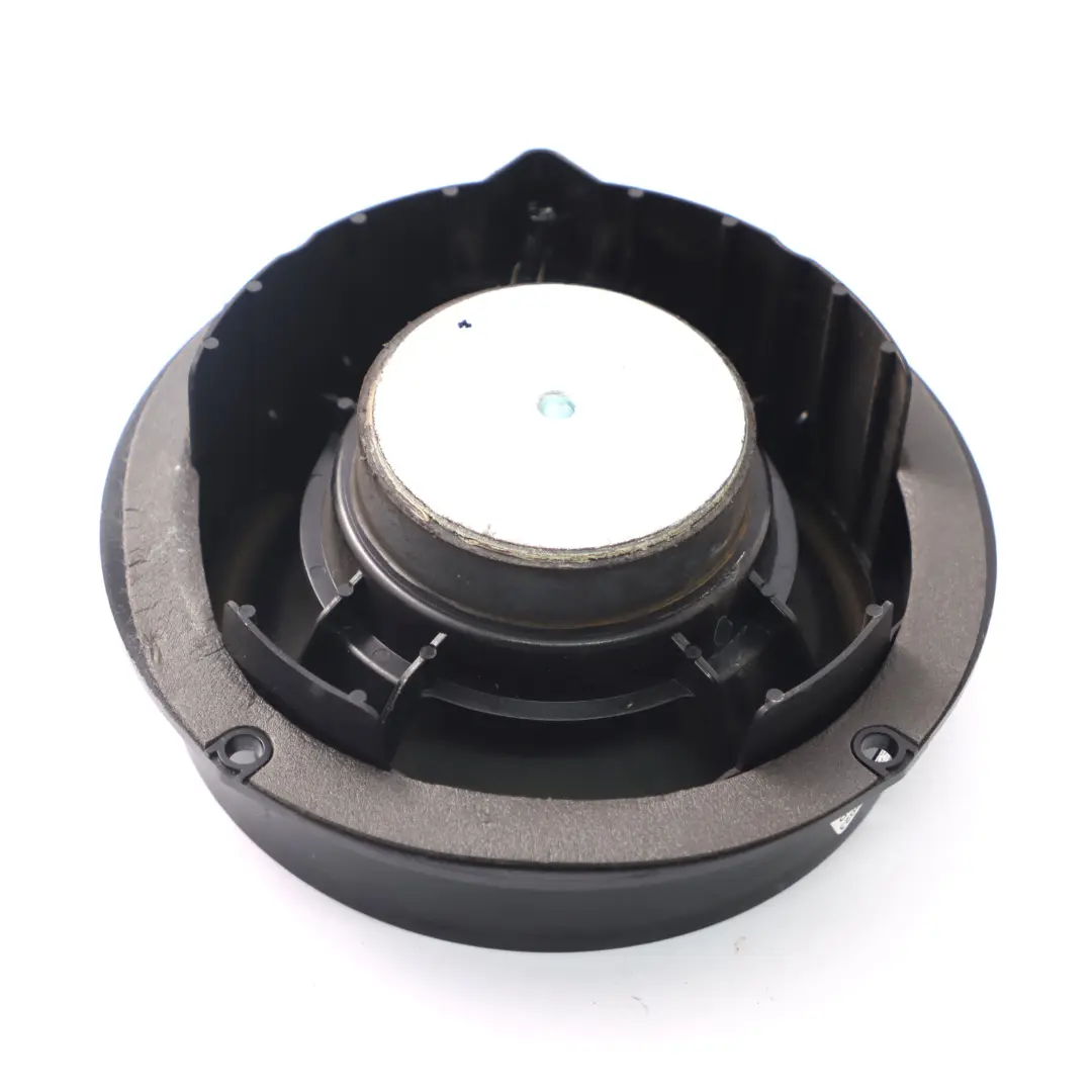 Głośnik Tylnych Drzwi Blaupunkt do VW Volkswagen Passat B6 o numerze 3C0035453 VW Volkswagen Passat B6 Głośnik Tylnych Drzwi Blaupunkt - SKU 3C0035453 - Numer Części 3C0035453