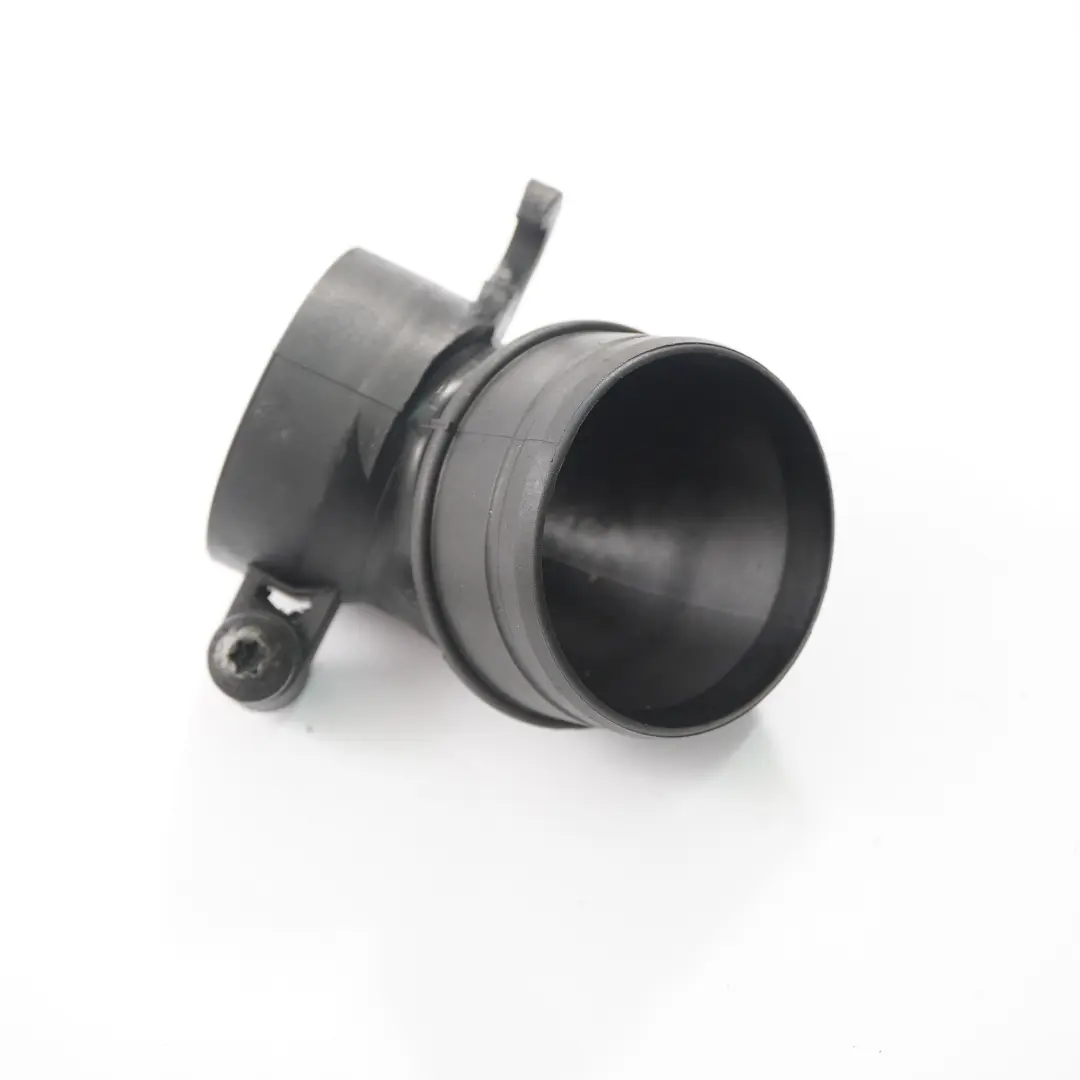 Tubo aspirazione aria Linea turbo per Audi A3 8P VW Golf 6 1.6 2.0 TDI con numero di parte 3C0129635 Audi A3 8P VW Golf 6 1.6 2.0 TDI Tubo aspirazione aria Linea turbo - SKU 3C0129635 - Numero di parte 3C0129635