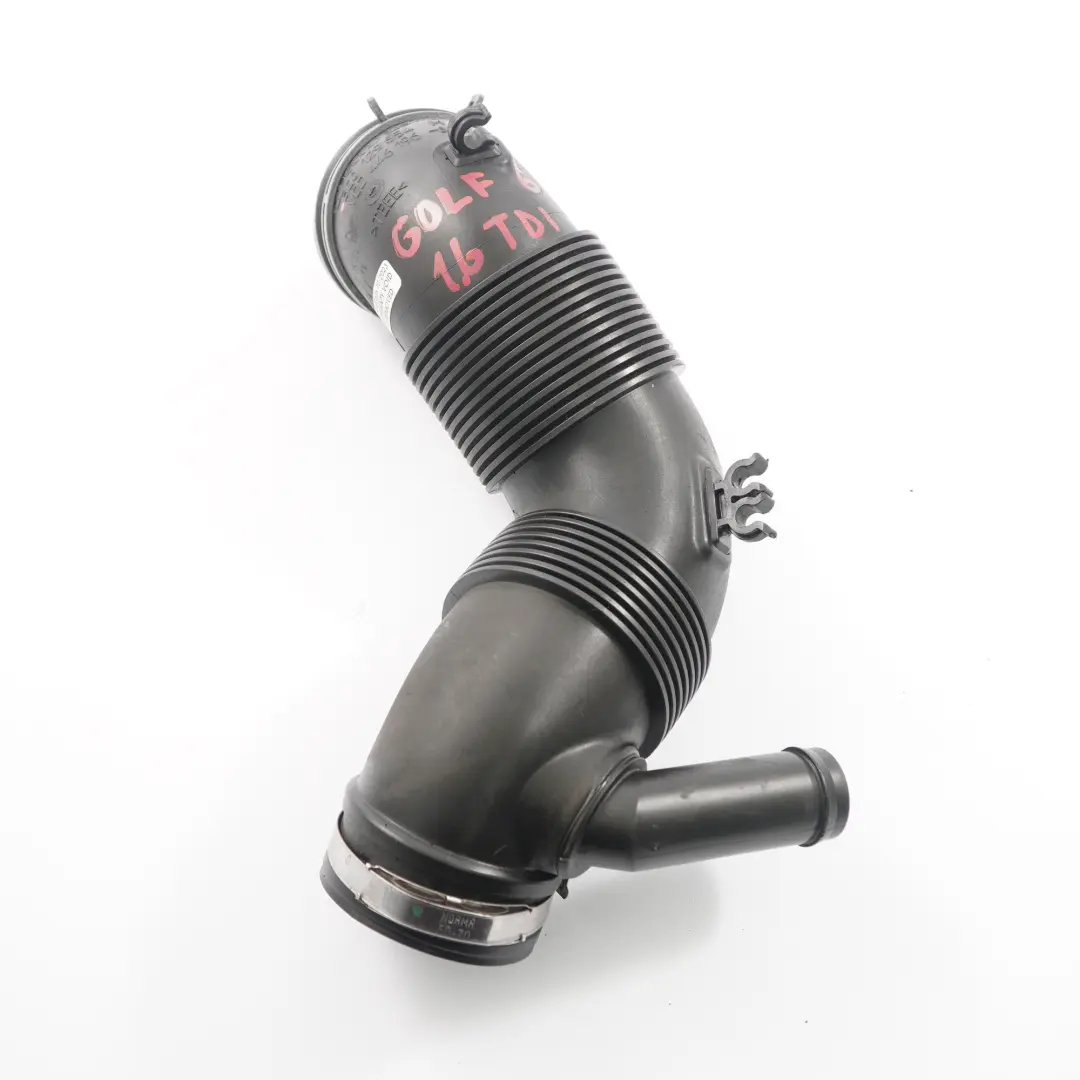 Wąż Rura Intercoolera do VW Golf 6 1.6 TDI o numerze 3C0129654 VW Golf 6 1.6 TDI Wąż Rura Intercoolera - SKU 3C0129654 - Numer Części 3C0129654