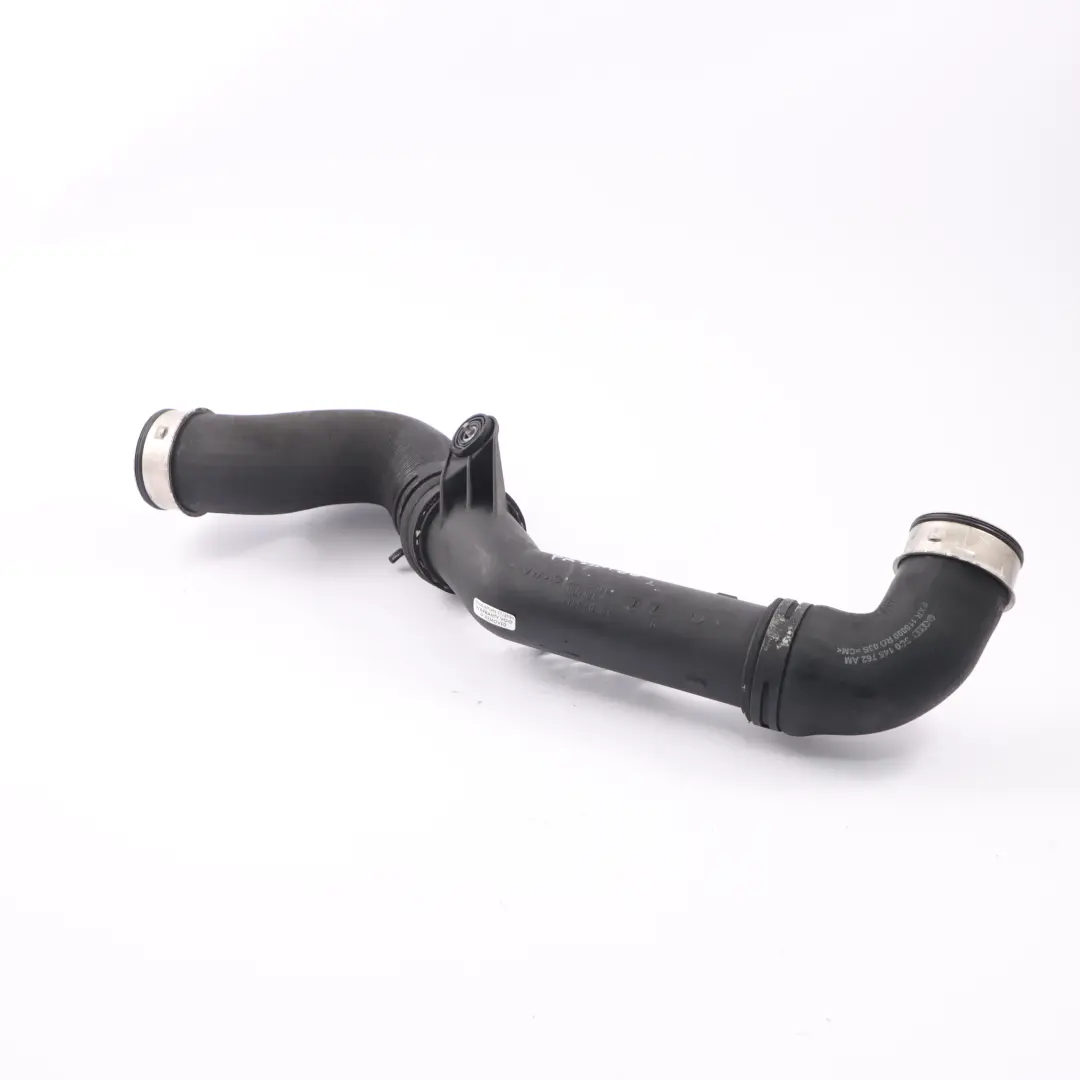 MK5 1.9 TDI Tuyau de charge d'air Turbo Intercooler pour VW Passat B6 Golf à propos du numéro de pièce 3C0145770B VW Passat B6 Golf MK5 1.9 TDI Tuyau de charge d'air Turbo Intercooler - SKU 3C0145770B - Numéro de pièce 3C0145770B