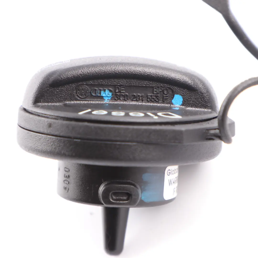  Tapa depósito combustible Audi A4 B8 VW Passat B6 depósito negro - SKU 3C0201553F - Número de pieza 3C0201553F