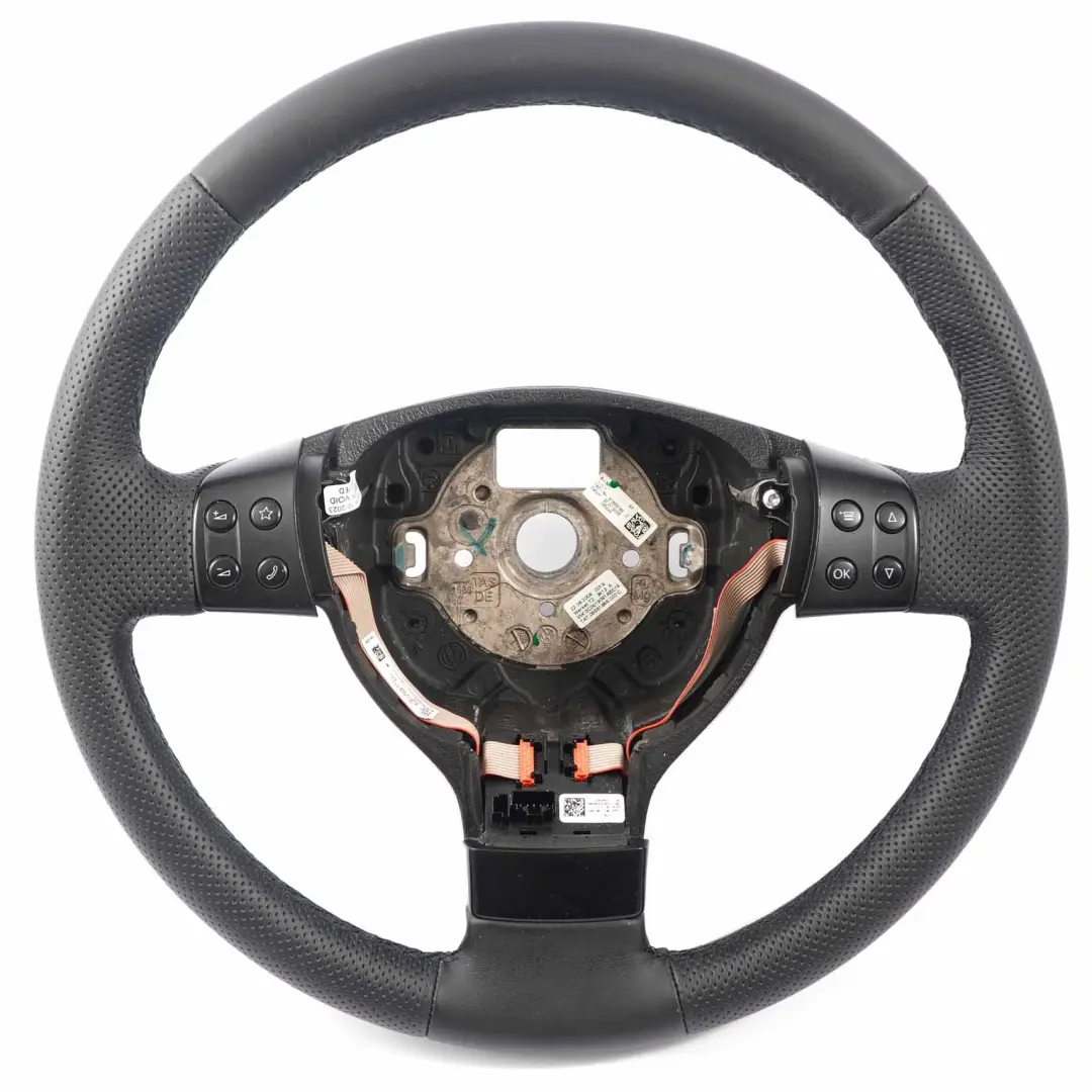 NUOVO Volante in pelle nera multifunzione per VW Passat B6 con numero di parte 3C0419091AP VW Passat B6 NUOVO Volante in pelle nera multifunzione - SKU 3C0419091AP-1 - Numero di parte 3C0419091AP