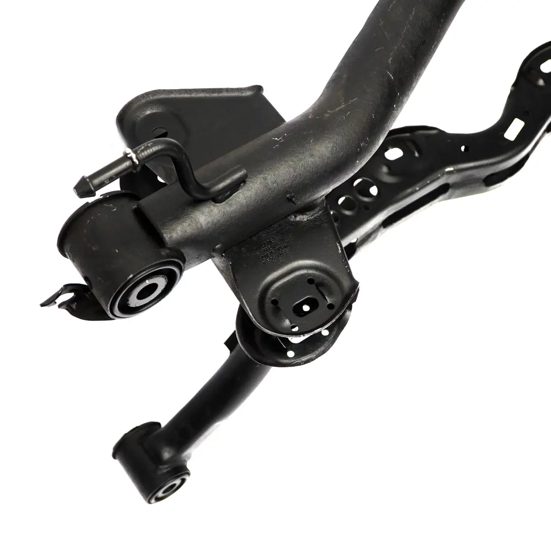 Eje Trasero Suspensión Cuna Subchasis Portador para Volkswagen Passat B6 con número de pieza 3C0505235AC Volkswagen Passat B6 Eje Trasero Suspensión Cuna Subchasis Portador - SKU 3C0505235AC - Número de pieza 3C0505235AC