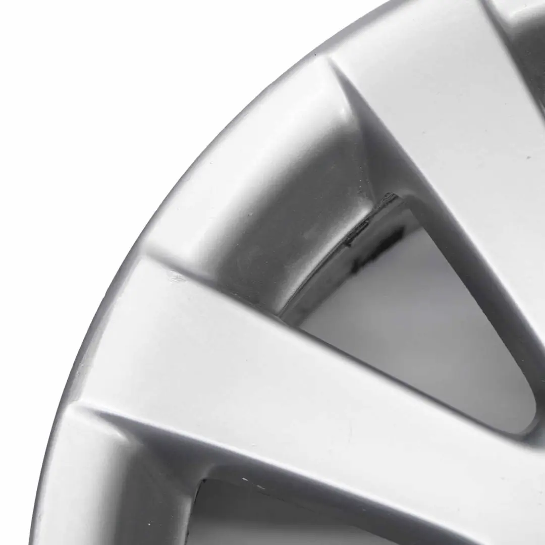 Llanta de aleación de plata 16" ET:45 7J para VW Volkswagen Passat B6 con número de pieza 3C0601025 VW Volkswagen Passat B6 Llanta de aleación de plata 16" ET:45 7J - SKU 3C0601025-2 - Número de pieza 3C0601025