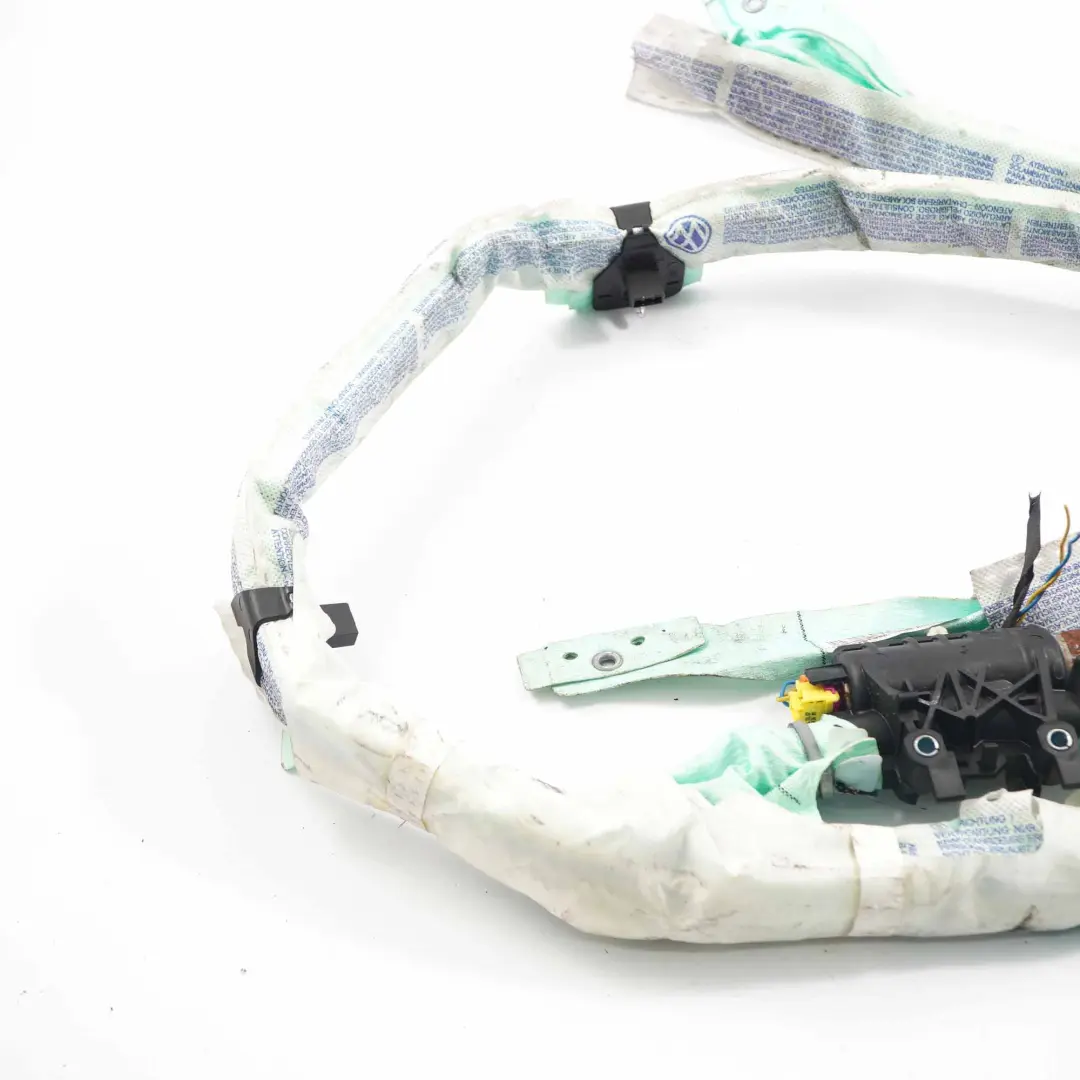 Pavillon rideau gauche pour VW Volkswagen Passat B6 à propos du numéro de pièce 3C0880741D VW Volkswagen Passat B6 Pavillon rideau gauche - SKU 3C0880741D - Numéro de pièce 3C0880741D
