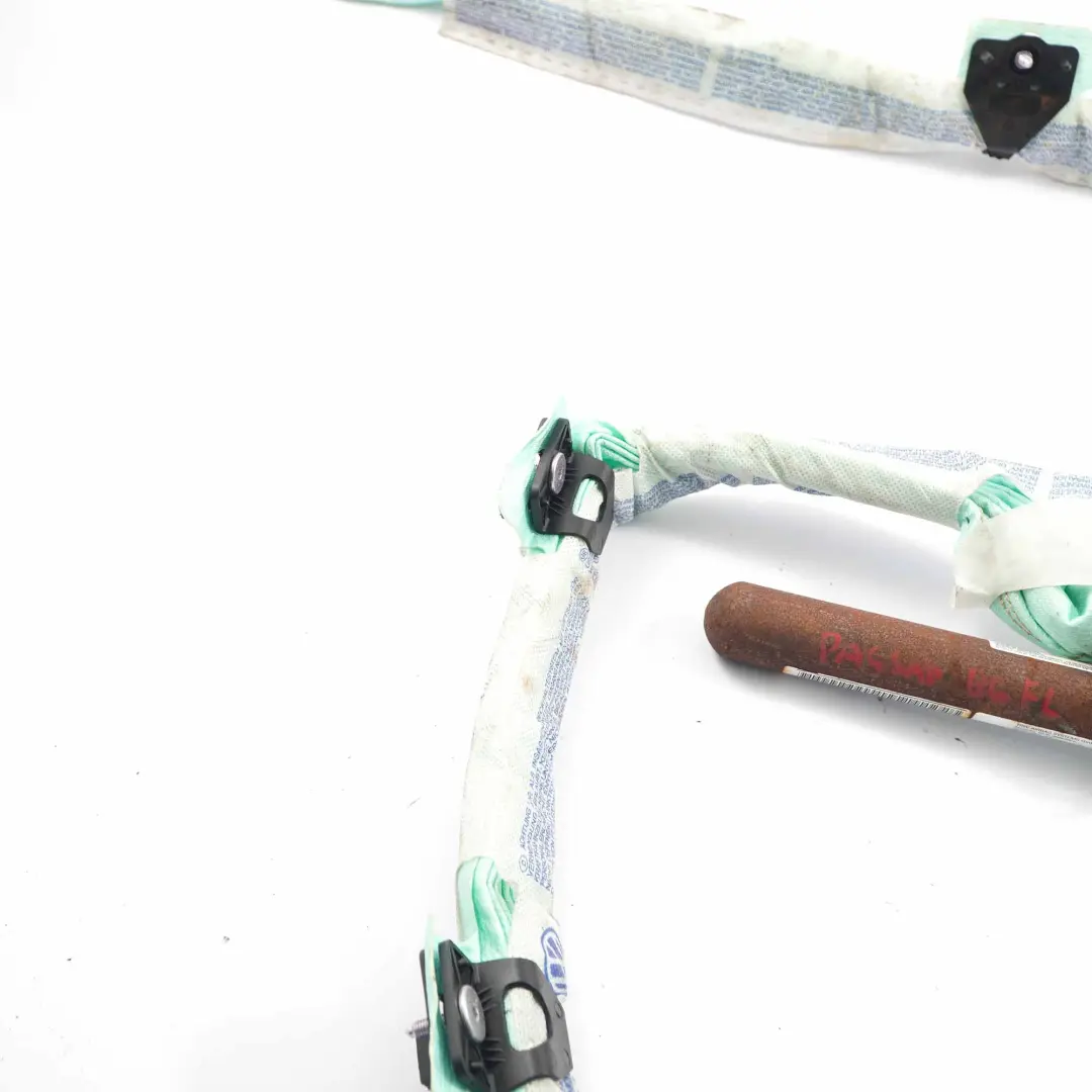 Head Roof Airbag Curtain Left N/S Air Bag to VW Volkswagen Passat B6 with Part number 3C0880741D VW Volkswagen Passat B6 Head Roof Airbag Curtain Left N/S Air Bag - SKU 3C0880741D - Part number 3C0880741D