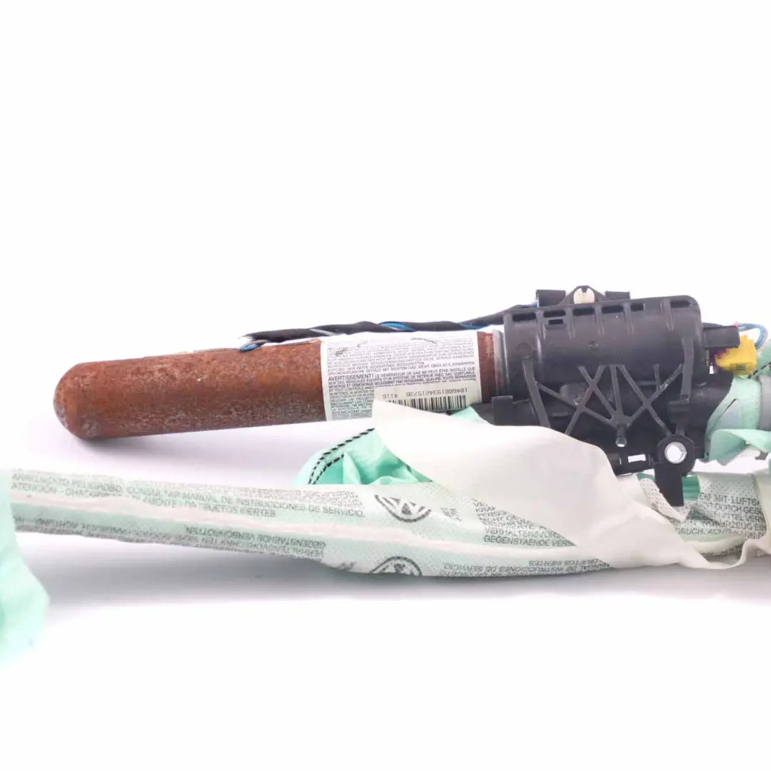 Coussin gonflable toit pour tête Rideau droit Air Bag pour VW Passat B6 à propos du numéro de pièce 3C0880742D VW Passat B6 Coussin gonflable toit pour tête Rideau droit Air Bag - SKU 3C0880742D - Numéro de pièce 3C0880742D