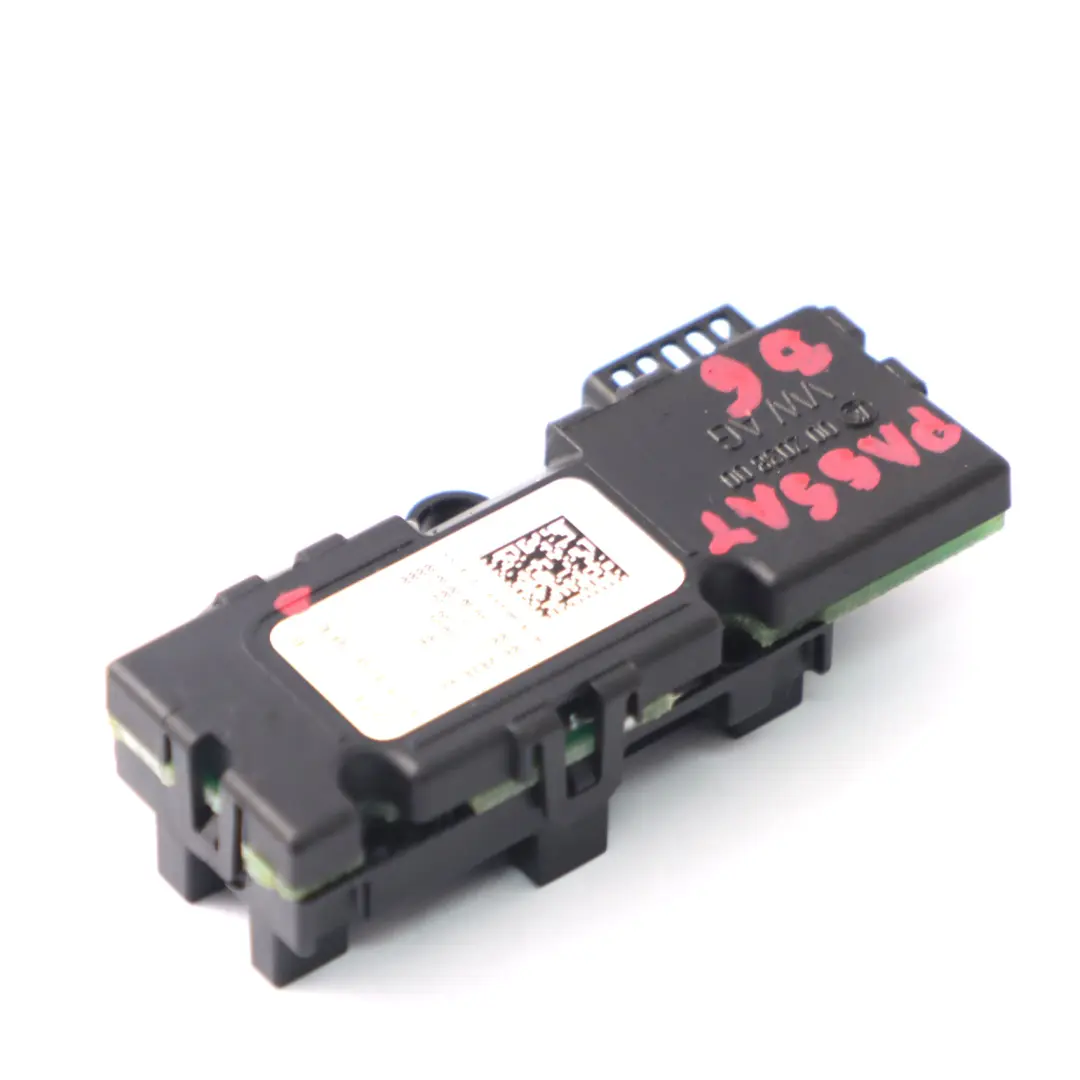 Steering Column Angle Sensor Unit to VW Volkswagen Passat B6 with Part number 3C0959654 VW Volkswagen Passat B6 Steering Column Angle Sensor Unit - SKU 3C0959654 - Part number 3C0959654