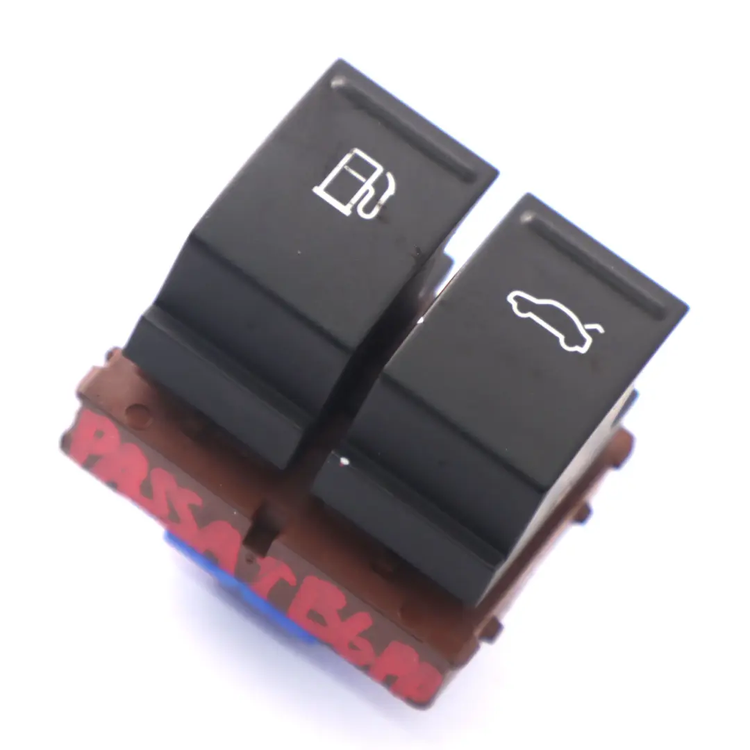 Bouton d'ouverture de la trappe à carburant pour Volkswagen VW Passat B6 à propos du numéro de pièce 3C0959903B Volkswagen VW Passat B6 Bouton d'ouverture de la trappe à carburant - SKU 3C0959903B - Numéro de pièce 3C0959903B