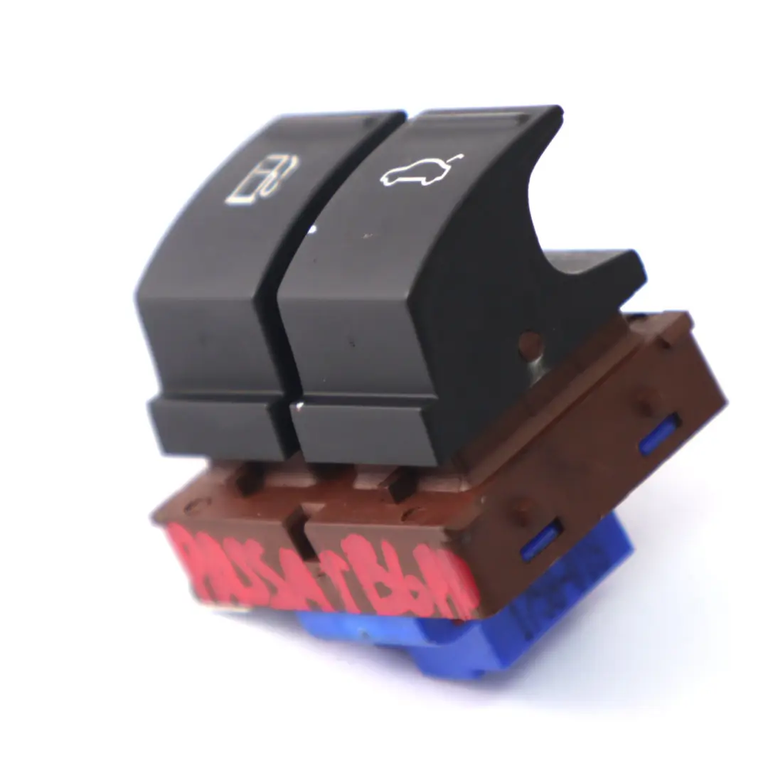 Flap Opener Switch Button to Volkswagen VW Passat B6 Tailgate Fuel with Part number 3C0959903B Volkswagen VW Passat B6 Tailgate Fuel Flap Opener Switch Button - SKU 3C0959903B - Part number 3C0959903B