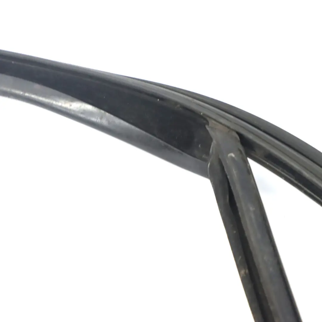 Volkswagen Passat B7 Window Gasket Seal Door Front Right O/S Rubber - SKU 3C4837432F - Part number 3C4837432F
