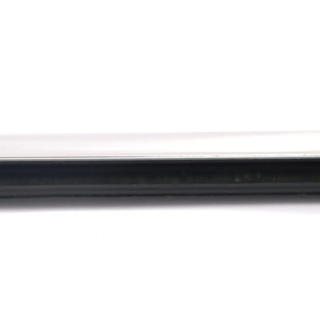 Ventana Burlete Burlete Puerta Delantera Derecha Burlete para VW Passat B6 con número de pieza 3C4837476C VW Passat B6 Ventana Burlete Burlete Puerta Delantera Derecha Burlete - SKU 3C4837476C - Número de pieza 3C4837476C