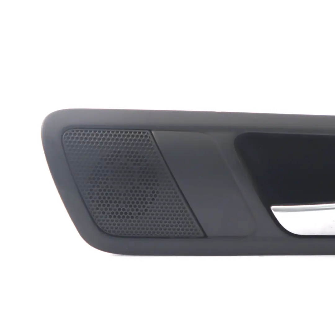 Panel puerta interior trasero derecho Grab para VW Volkswagen Passat B6 con número de pieza 3C4839114 VW Volkswagen Passat B6 Panel puerta interior trasero derecho Grab - SKU 3C4839114 - Número de pieza 3C4839114