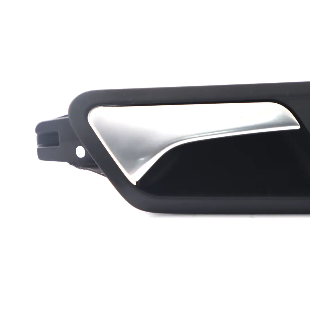 Klamka Wewnętrzna Tylna Prawa do VW Volkswagen Passat B6 o numerze 3C4839114 VW Volkswagen Passat B6 Klamka Wewnętrzna Tylna Prawa - SKU 3C4839114 - Numer Części 3C4839114