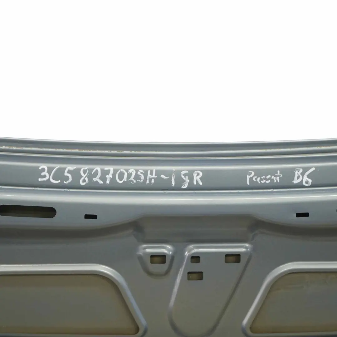 Boot Trunk Lid Volkswagen VW Passat B6 Rear Tailgate Iron Grey Metallic - LC7Z to with Part number 3C5827025H Boot Trunk Lid Volkswagen VW Passat B6 Rear Tailgate Iron Grey Metallic - LC7Z - SKU 3C5827025H-IGR - Part number 3C5827025H