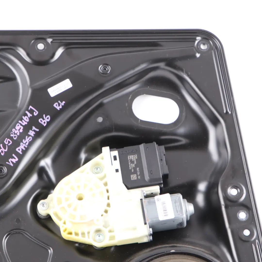 Door Card Mount Volkswagen VW Passat B6 Rear Left N/S Window Lifter Holder to with Part number 3C5839461J Door Card Mount Volkswagen VW Passat B6 Rear Left N/S Window Lifter Holder - SKU 3C5839461J - Part number 3C5839461J