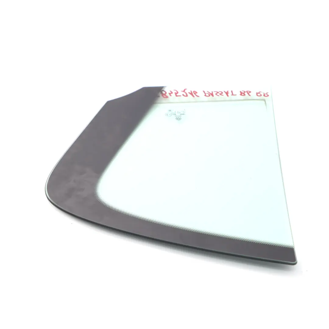 Vetro Finestra Porta Posteriore Destra Quartiere AS2 35845216 per VW Passat B6 con numero di parte 3C5845216 VW Passat B6 Vetro Finestra Porta Posteriore Destra Quartiere AS2 35845216 - SKU 3C5845216 - Numero di parte 3C5845216