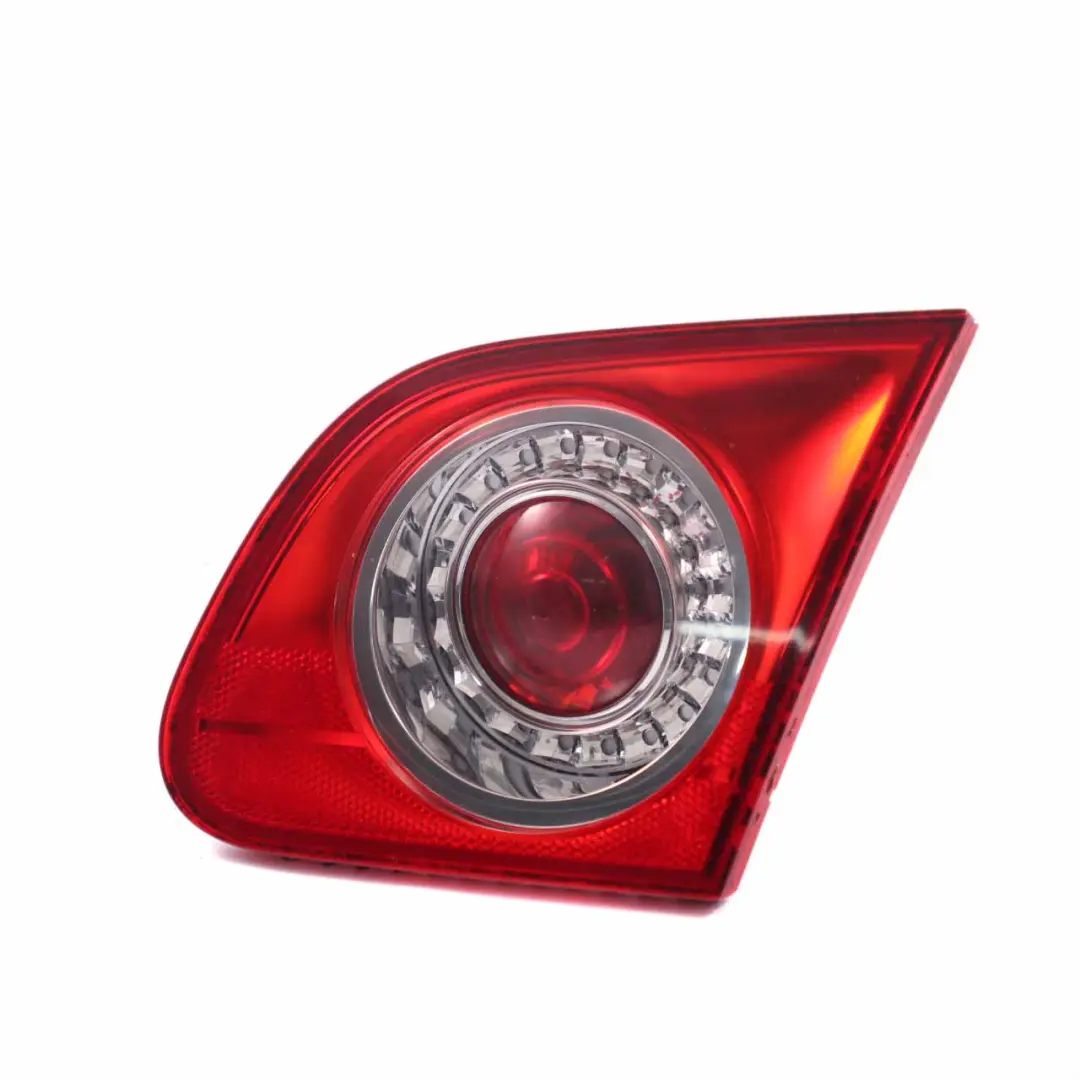 Luz Trasera Derecha Tapa Maletero Portón Trasero para VW Passat B6 Berlina con número de pieza 3C5945094F VW Passat B6 Berlina Luz Trasera Derecha Tapa Maletero Portón Trasero - SKU 3C5945094F - Número de pieza 3C5945094F