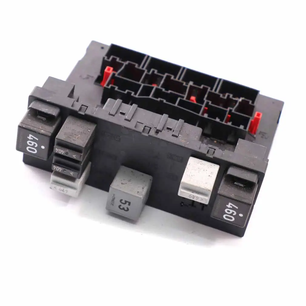 VW Touran Module l'unité Confort De La Commande De La Carrosserie BCM - SKU 3C8937049D - Numéro de pièce 3C8937049D