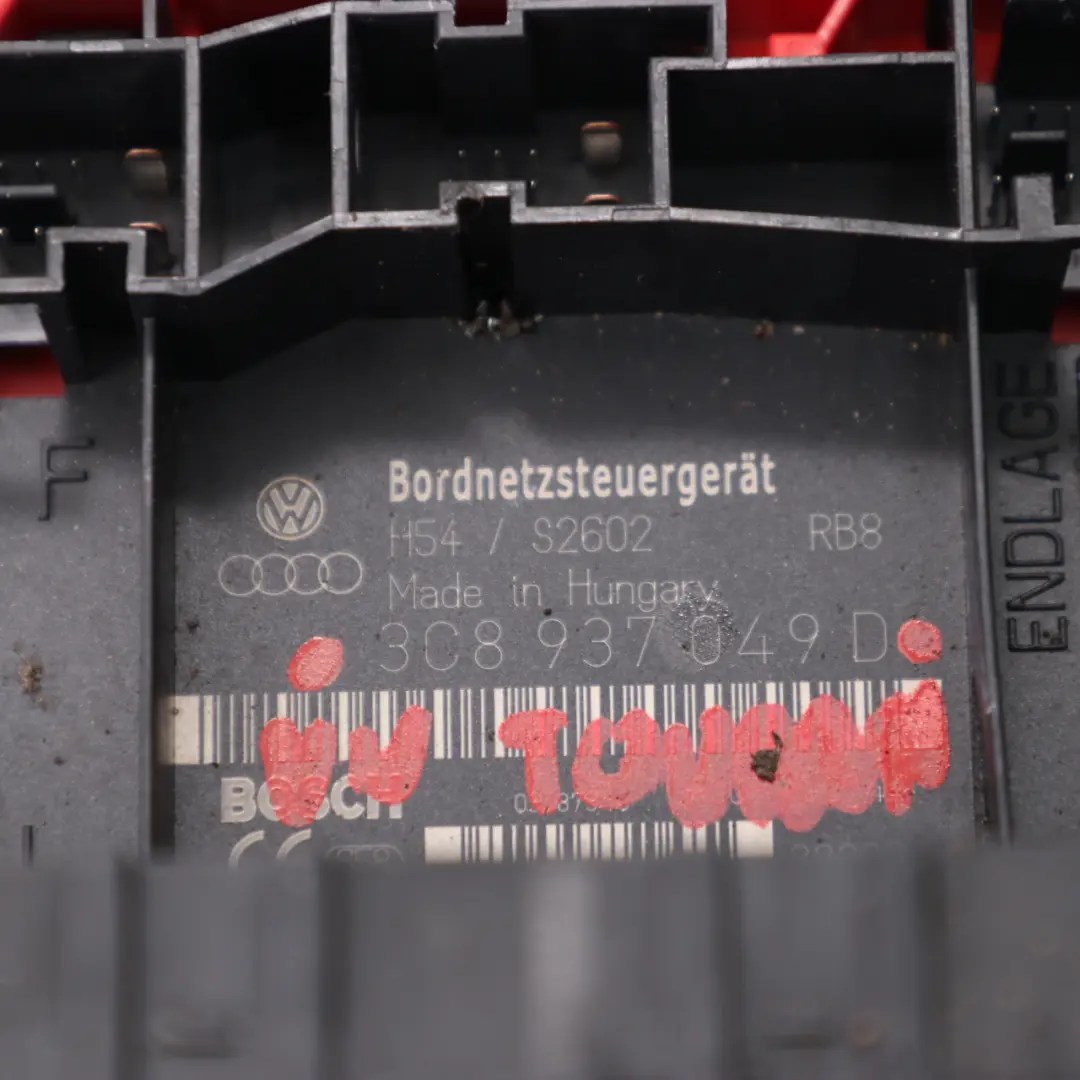 VW Touran Module l'unité Confort De La Commande De La Carrosserie BCM - SKU 3C8937049D - Numéro de pièce 3C8937049D