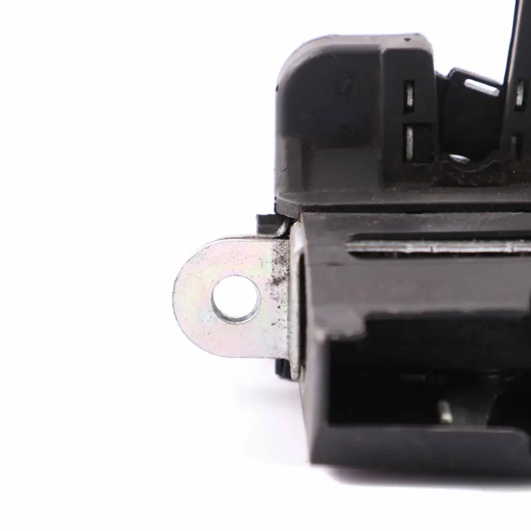 MK5 Heckklappe Kofferraumschloss hinten Mechanismus für VW Golf mit Teilenummer 3C9827645A VW Golf MK5 Heckklappe Kofferraumschloss hinten Mechanismus - SKU 3C9827645A - Teilenummer 3C9827645A