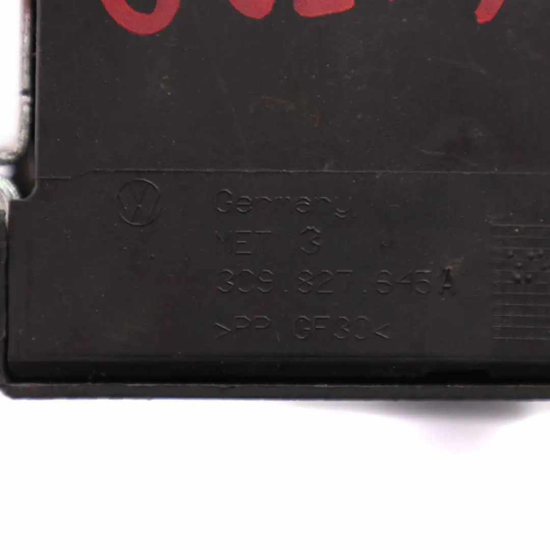 VW Golf MK5 Mécanisme arrière de verrouillage du coffre du hayon - SKU 3C9827645A - Numéro de pièce 3C9827645A