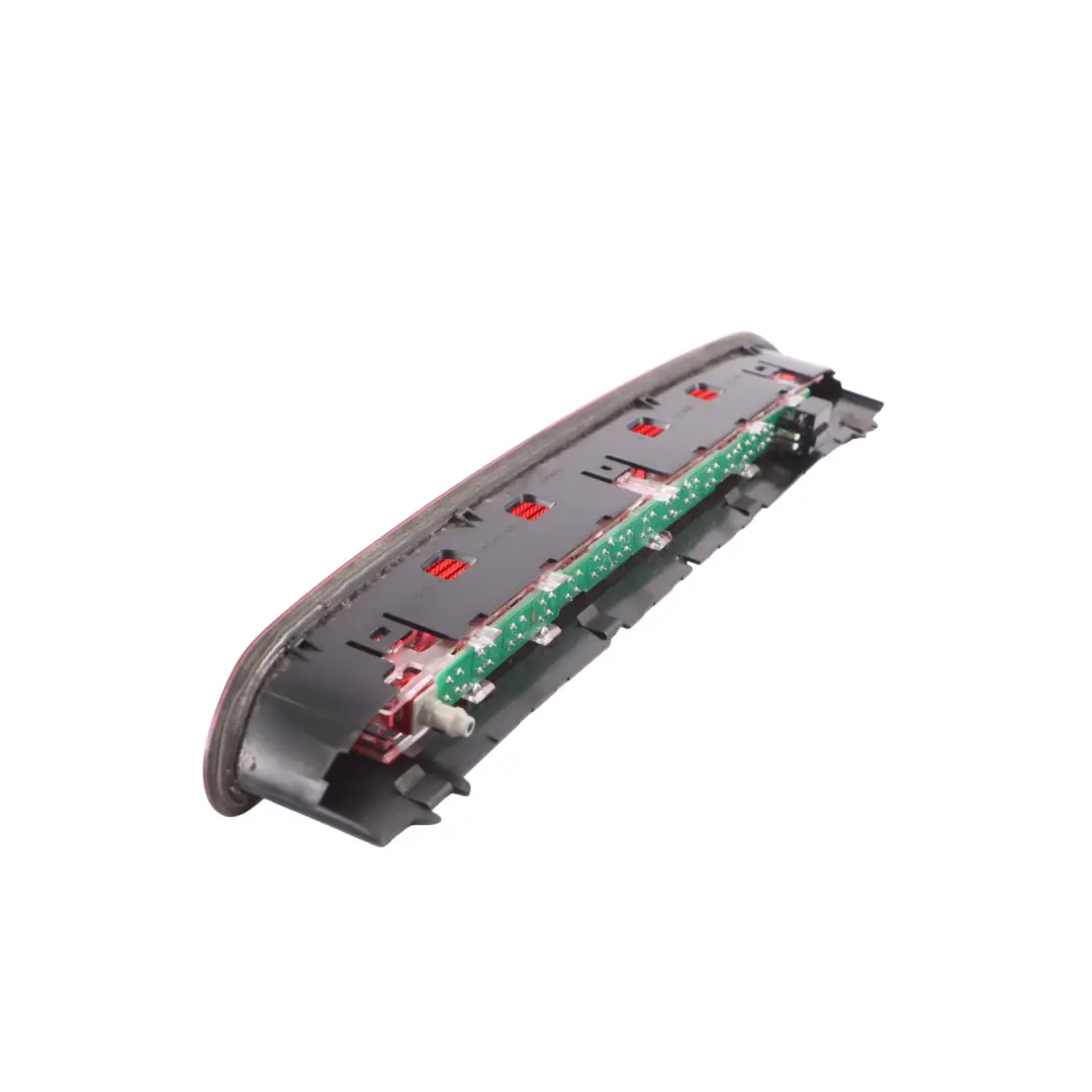 Volkswagen Golf Sportsvan Feu de stop arrière - SKU 3CN945087 - Numéro de pièce 3CN945087