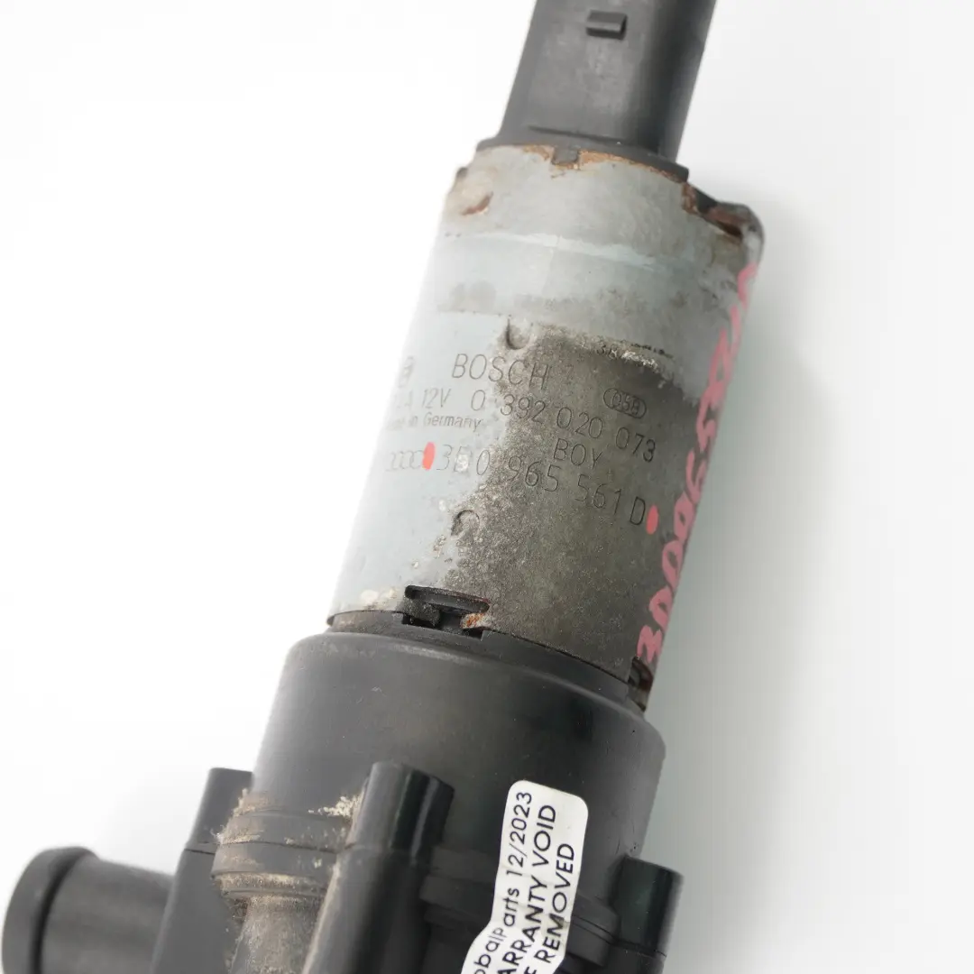 Volkswagen LT Pompe à eau électrique auxiliaire Circulation liquide - SKU 3D0965561D - Numéro de pièce 3D0965561D