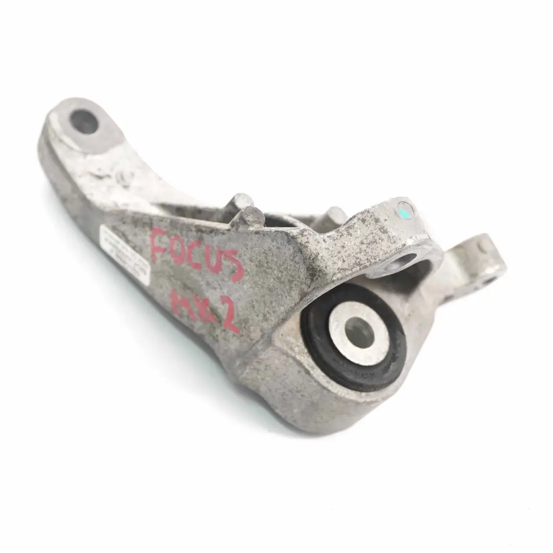 Mk2 Łapa Wspornik Skrzyni do Ford Focus o numerze 3M51-6P093-AE Ford Focus Mk2 Łapa Wspornik Skrzyni - SKU 3M51-6P093-AE - Numer Części 3M51-6P093-AE
