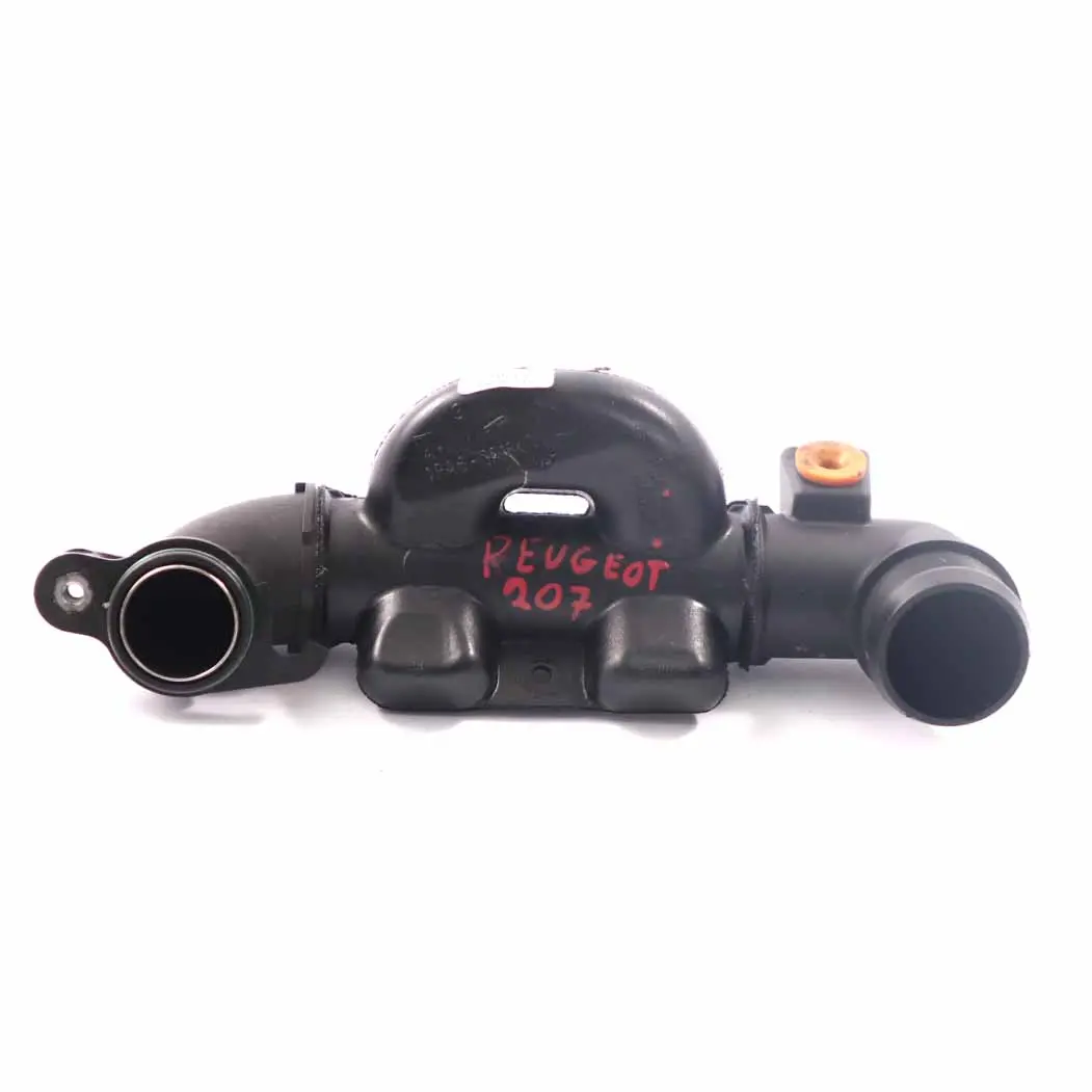 Manguera intercooler Tubo admisión aire para Peugeot 207 1.6 HDI con número de pieza 4026003524 Peugeot 207 1.6 HDI Manguera intercooler Tubo admisión aire - SKU 4026003524 - Número de pieza 4026003524