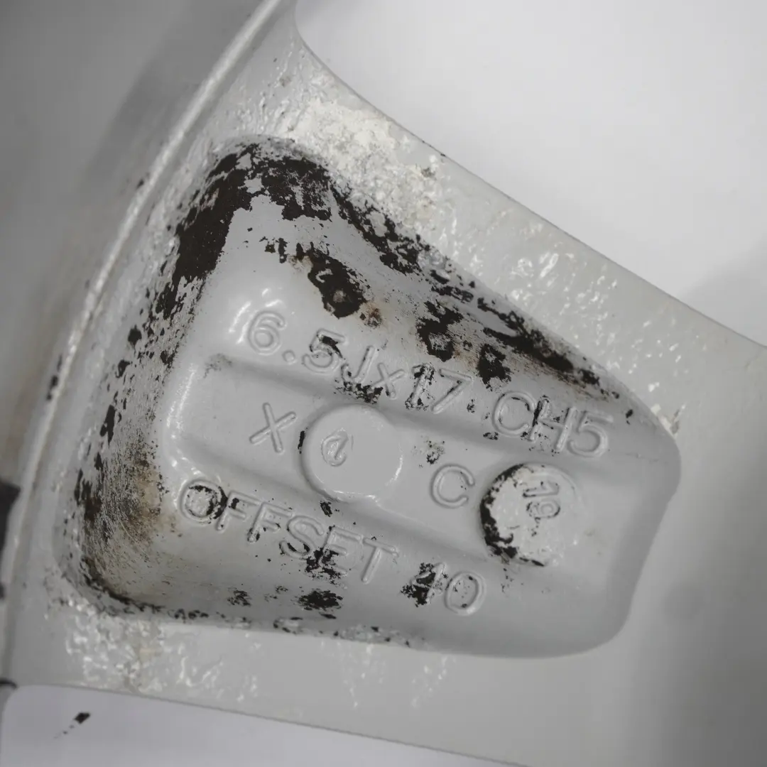 Cerchio lega argento 17" ET:40 6.5J per Nissan Qashqai J10 con numero di parte 40300EY17C Nissan Qashqai J10 Cerchio lega argento 17" ET:40 6.5J - SKU 40300EY17C-1 - Numero di parte 40300EY17C