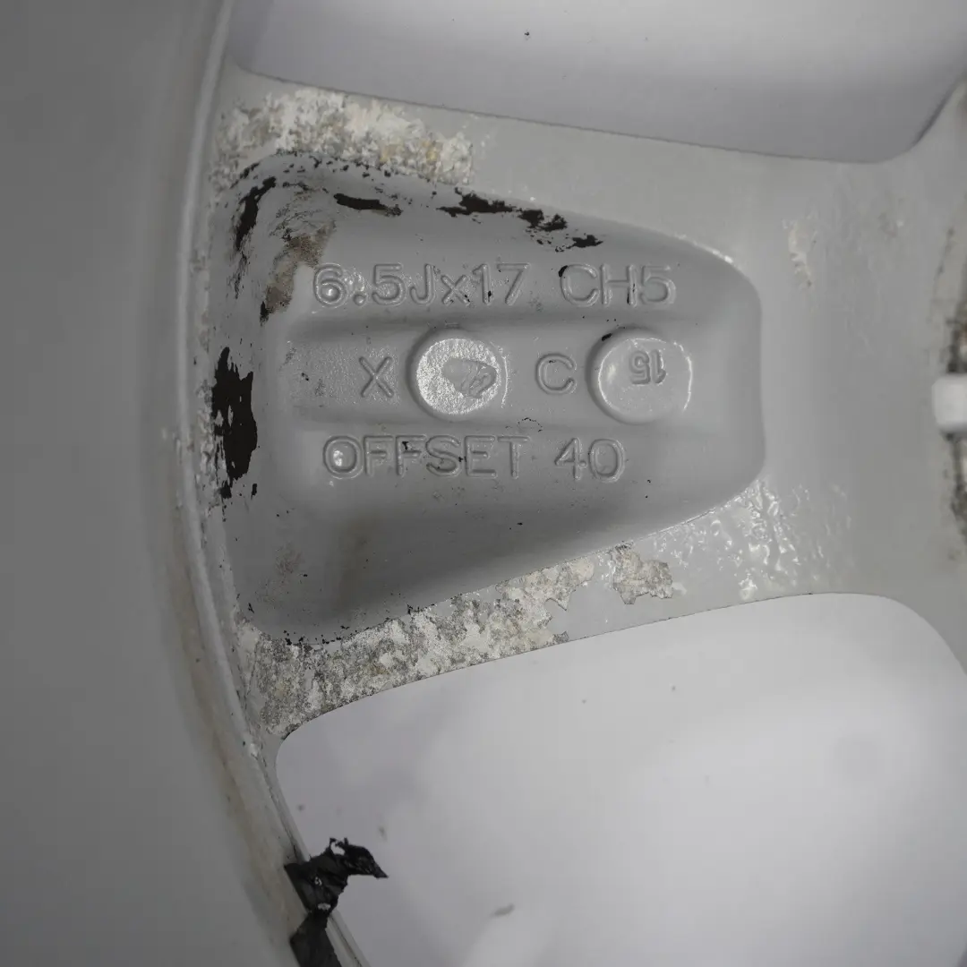 Jante alliage argentée 17" ET:40 6.5J pour Nissan Qashqai J10 à propos du numéro de pièce 40300EY17C Nissan Qashqai J10 Jante alliage argentée 17" ET:40 6.5J - SKU 40300EY17C-2 - Numéro de pièce 40300EY17C