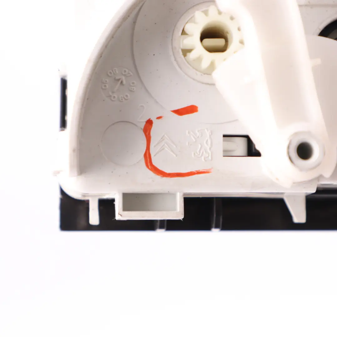 Citroen Dispatch Jumpy Heater Climate Control A/C Air Con Switch Panel to with Part number 42102400 Citroen Dispatch Jumpy Heater Climate Control A/C Air Con Switch Panel - SKU 42102400 - Part number 42102400