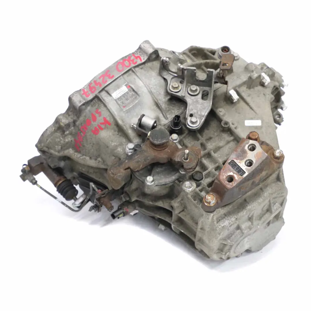 Gearbox Kia Sportage 3 1.7 CRDi ZH78 6 Speed WBJ6K693830 WARRANTY to Manual with Part number 430032497 Manual Gearbox Kia Sportage 3 1.7 CRDi ZH78 6 Speed WBJ6K693830 WARRANTY - SKU 430032497 - Part number 430032497