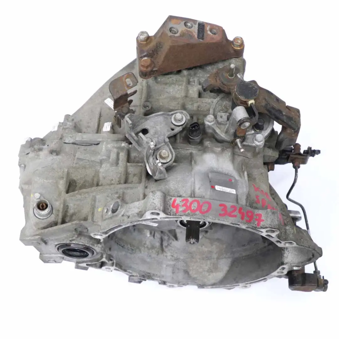 Gearbox Kia Sportage 3 1.7 CRDi ZH78 6 Speed WBJ6K693830 WARRANTY to Manual with Part number 430032497 Manual Gearbox Kia Sportage 3 1.7 CRDi ZH78 6 Speed WBJ6K693830 WARRANTY - SKU 430032497 - Part number 430032497