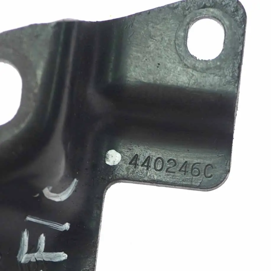 Renault Trafic II Vauxhall Vivaro A Diesel Engine Support Mount Bracket - SKU 440246C - Part number 440246C