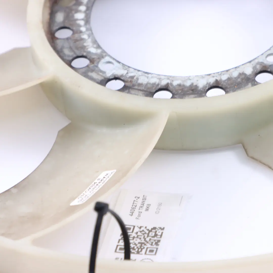 Ventola Ford Transit MK6 2.4 Diesel Motore Radiatore Ventola per con numero di parte 4406277 Ventola Ford Transit MK6 2.4 Diesel Motore Radiatore Ventola - SKU 4406277-2 - Numero di parte 4406277