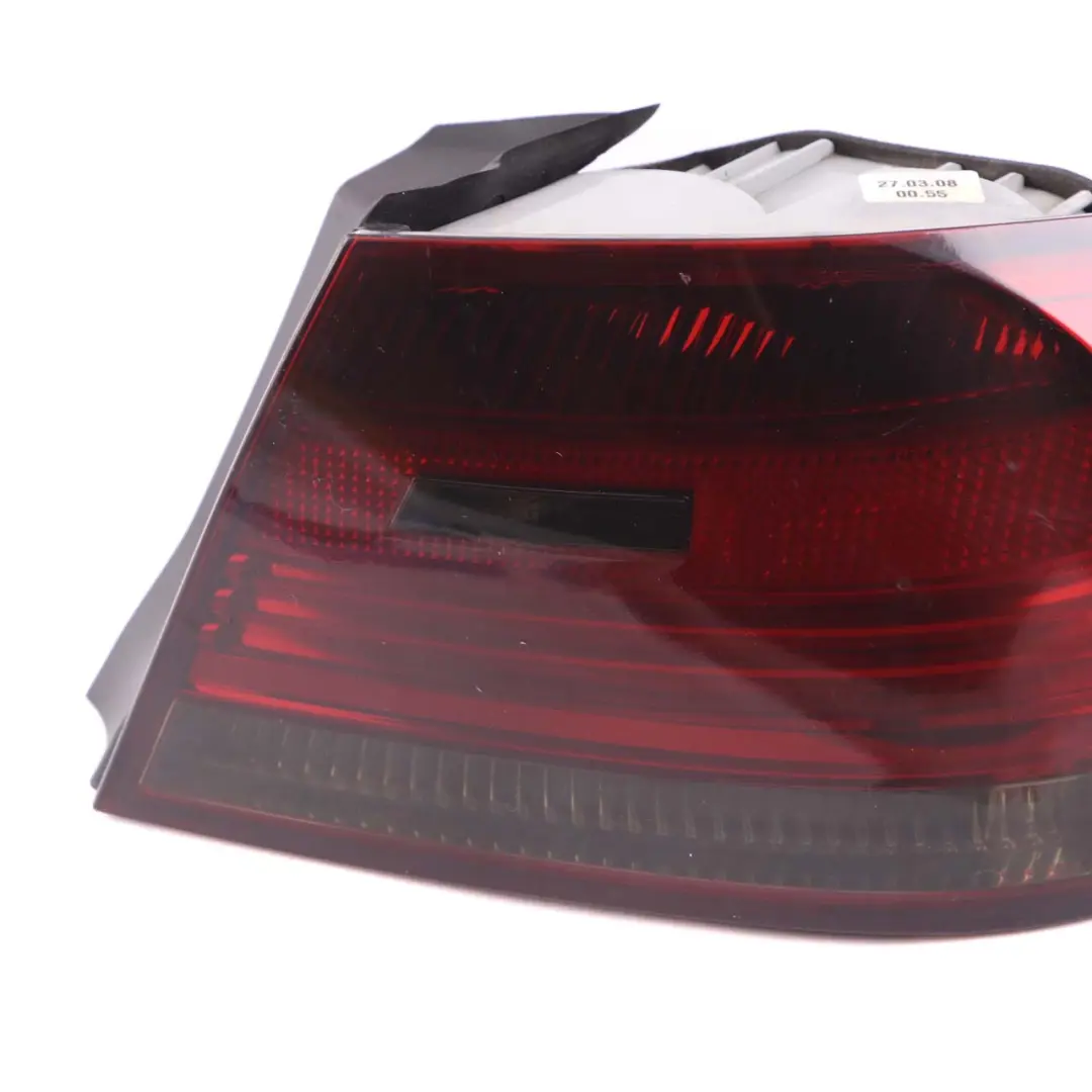Coupé Rear Light In The Side Panel Right O/S to BMW 3 Series E92 with Part number 4428214 BMW 3 Series E92 Coupé Rear Light In The Side Panel Right O/S - SKU 4428214-1 - Part number 4428214