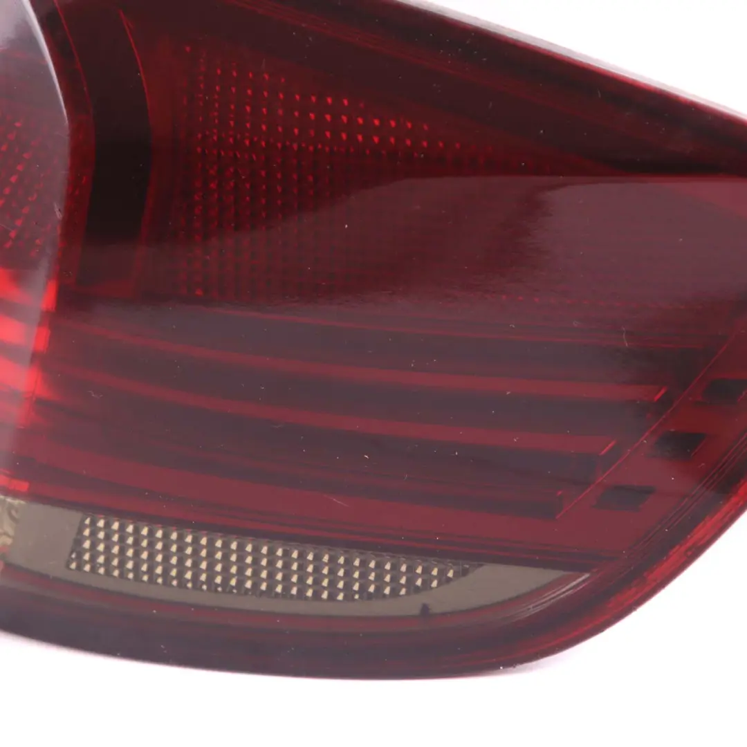 Coupé Rear Light In The Side Panel Right O/S Tinted to BMW 3 Series E92 with Part number 4428214 BMW 3 Series E92 Coupé Rear Light In The Side Panel Right O/S Tinted - SKU 4428214-1 - Part number 4428214