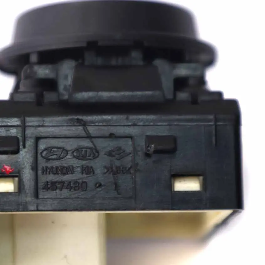 MK1 Wing Mirror Switch Control Adjuster Regulator Button to Kia Ceed ED with Part number 457480 Kia Ceed ED MK1 Wing Mirror Switch Control Adjuster Regulator Button - SKU 457480 - Part number 457480