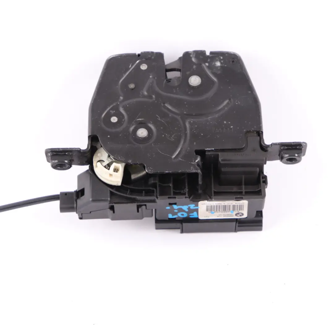 Serratura Portellone Posteriore Superiore Chiusura Scatto per BMW F01 F02 con numero di parte 4868259 BMW F01 F02 Serratura Portellone Posteriore Superiore Chiusura Scatto - SKU 4868259 - Numero di parte 4868259