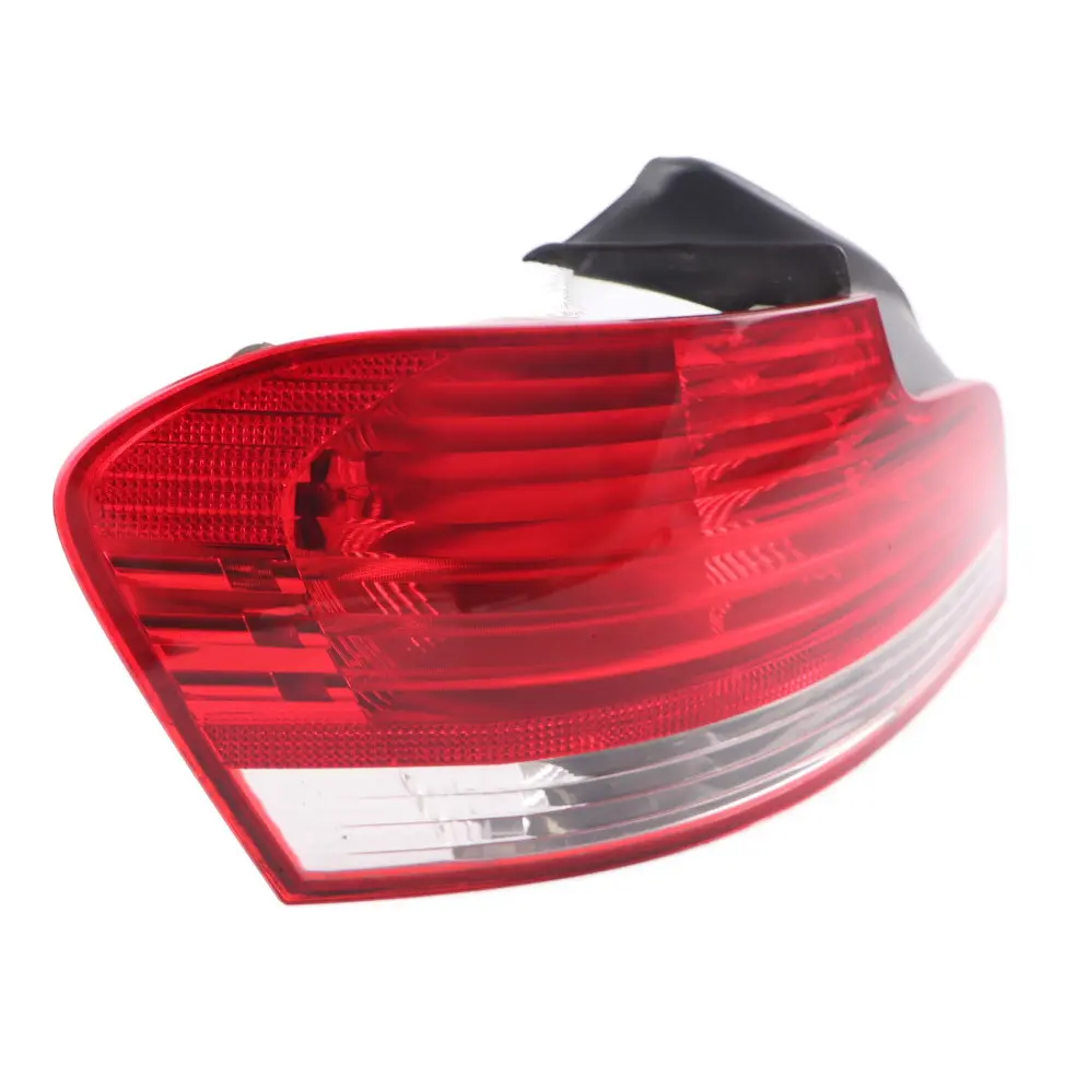 BMW E82 E88 Taillight Tail Light Lamp Side Panel Rear Left N/S - SKU 4869809-1 - Part number 4869809