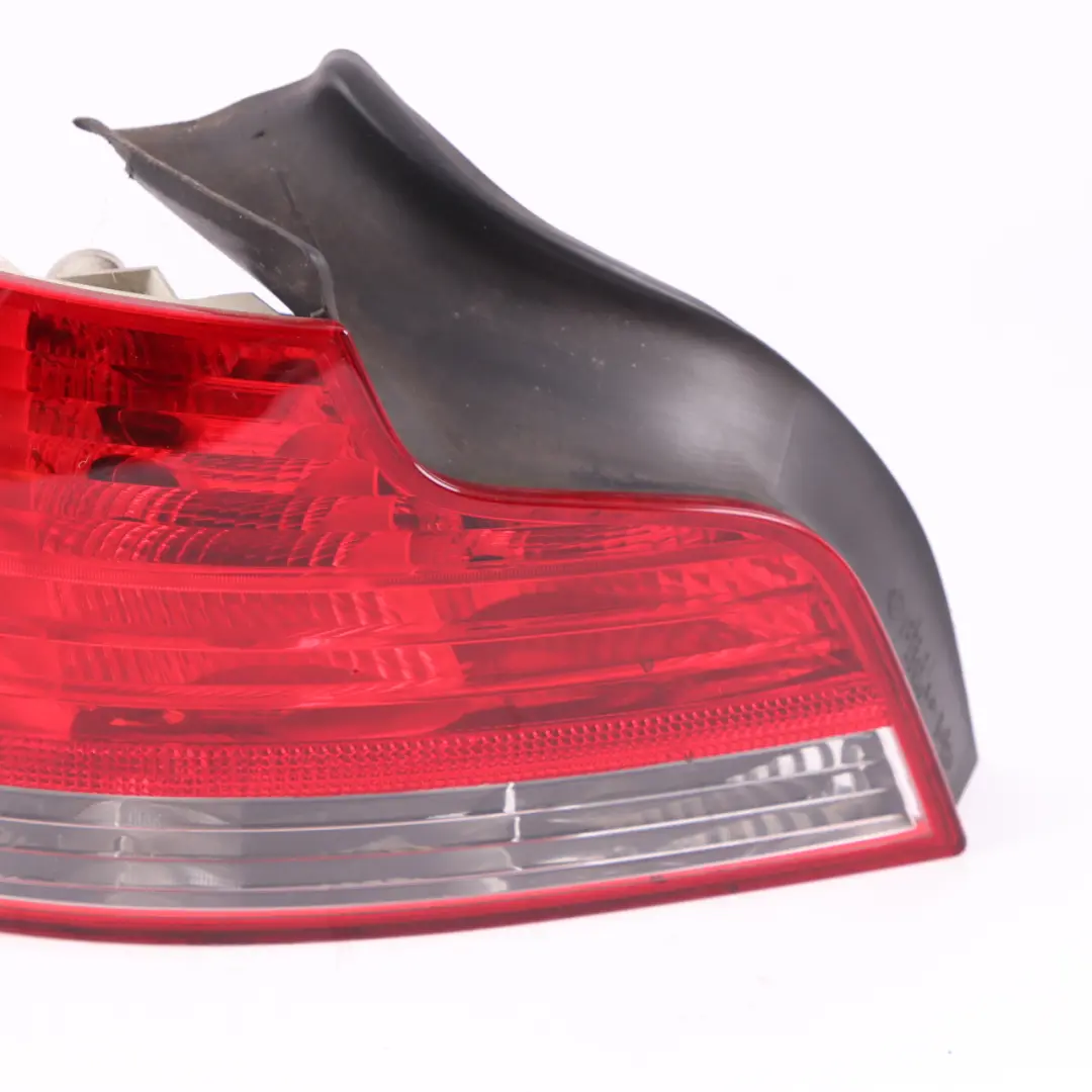 Lamp BMW E82 E88 Taillight Tail Light Side Panel Left N/S to Rear with Part number 4869809 Rear Lamp BMW E82 E88 Taillight Tail Light Side Panel Left N/S - SKU 4869809-2 - Part number 4869809