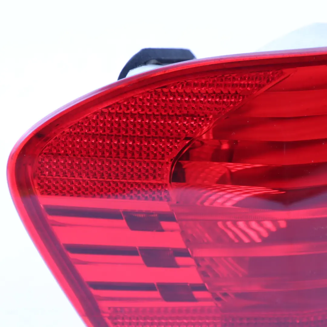 Rear Lamp BMW E82 E88 Taillight Tail Light Side Panel Left N/S - SKU 4869809-2 - Part number 4869809