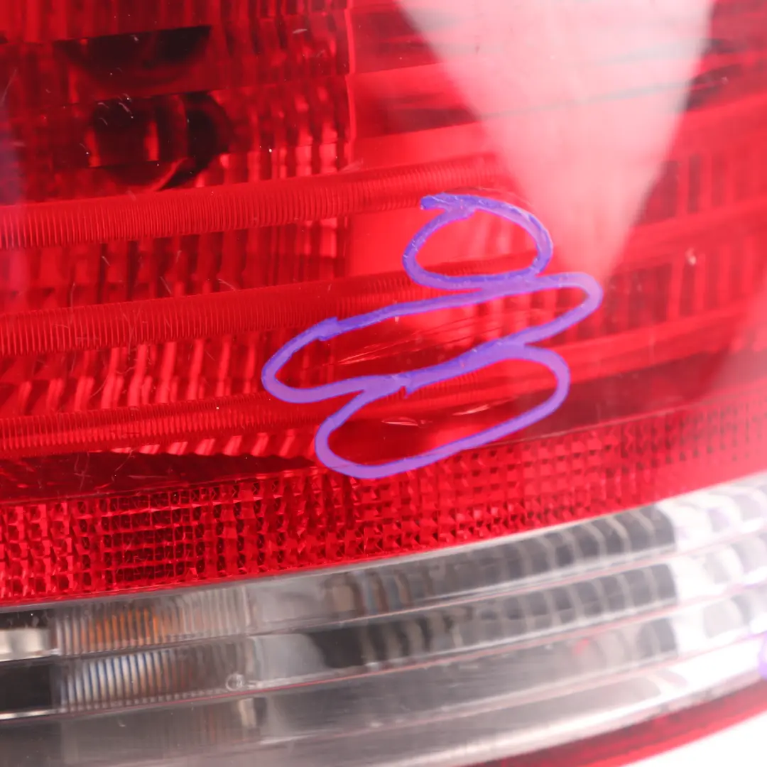 Rück leuchte BMW E82 E88 Rück licht Lampe rechts Seitenwand für mit Teilenummer 4869810 Rück leuchte BMW E82 E88 Rück licht Lampe rechts Seitenwand - SKU 4869810-1 - Teilenummer 4869810