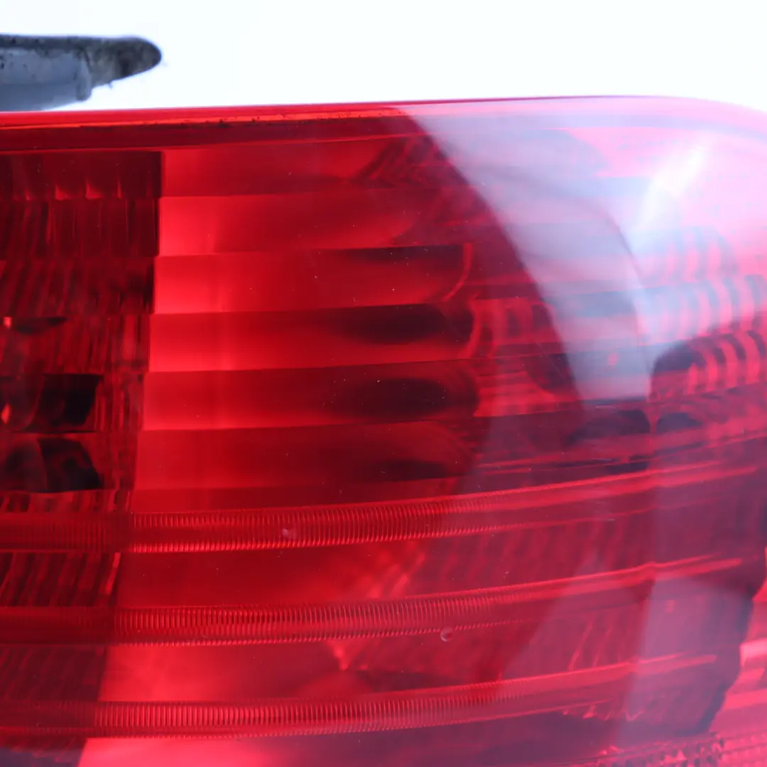  £Rear Lamp BMW E82 Coupe E88 Convertible Tail Light Right O/S Side Panel - SKU 4869810-2 - Part number 4869810
