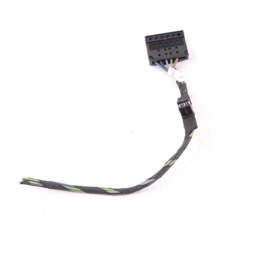 BMW E82 E88 Coupe Cabrio Taillight Right Rear O/S Plug Socket Wiring 6984754 - SKU 4869810-3 - Part number 4869810
