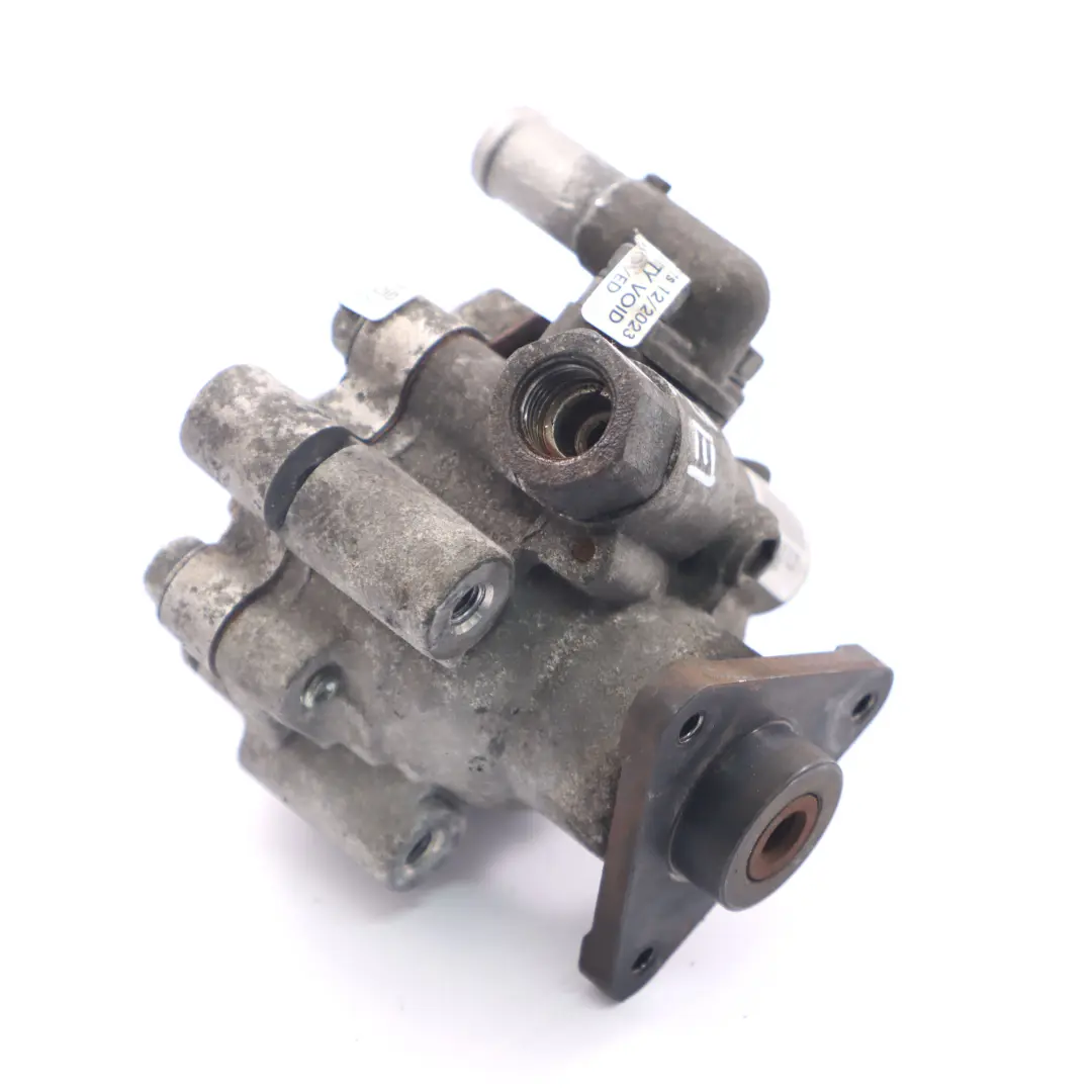 Bomba de dirección asistida para Renault Master III Opel Movano B 2.3 DCI con número de pieza 491100100R Renault Master III Opel Movano B 2.3 DCI Bomba de dirección asistida - SKU 491100100R - Número de pieza 491100100R