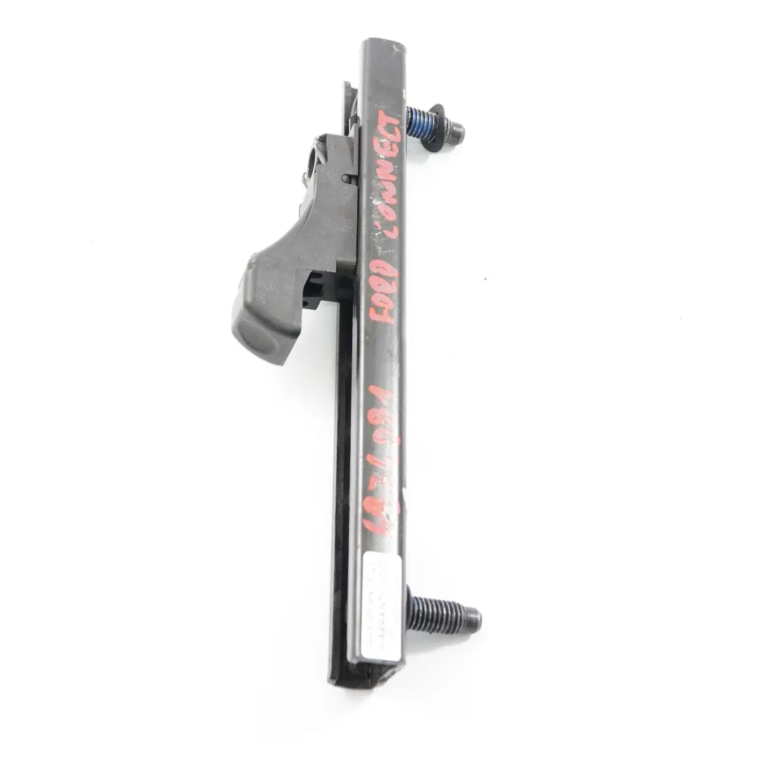 Fixation de ceinture boucle de ceinture avant Ford Transit Connect - SKU 4974081 - Numéro de pièce 4974081